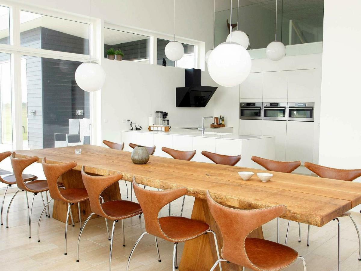 Five-Bedroom Holiday Home In Lokken 3 Exterior photo
